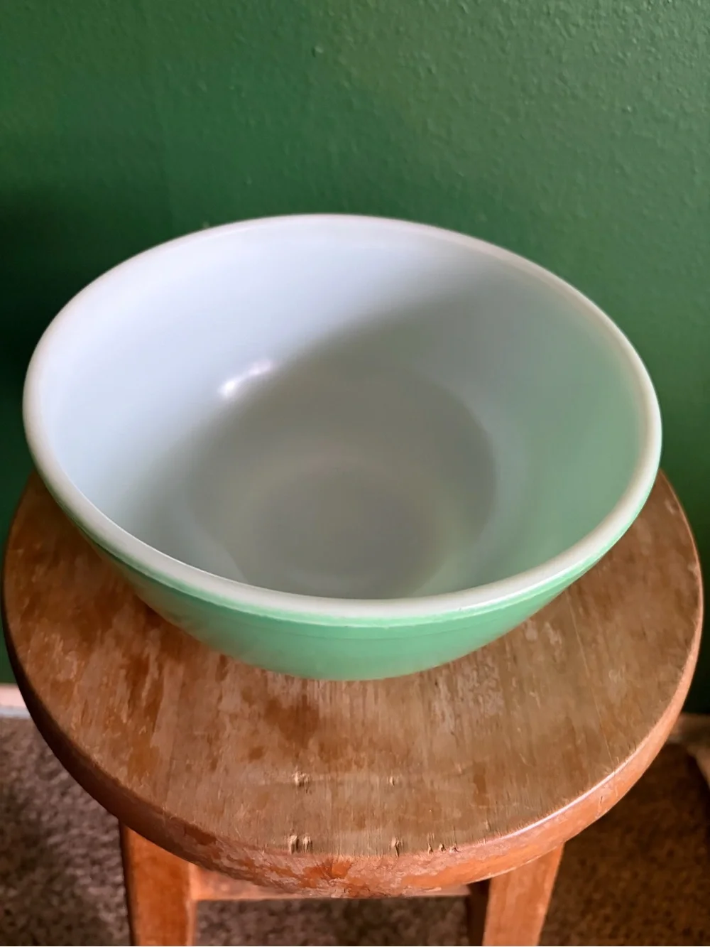 Vintage Pyrex 403 Nesting Bowl in Primary Green